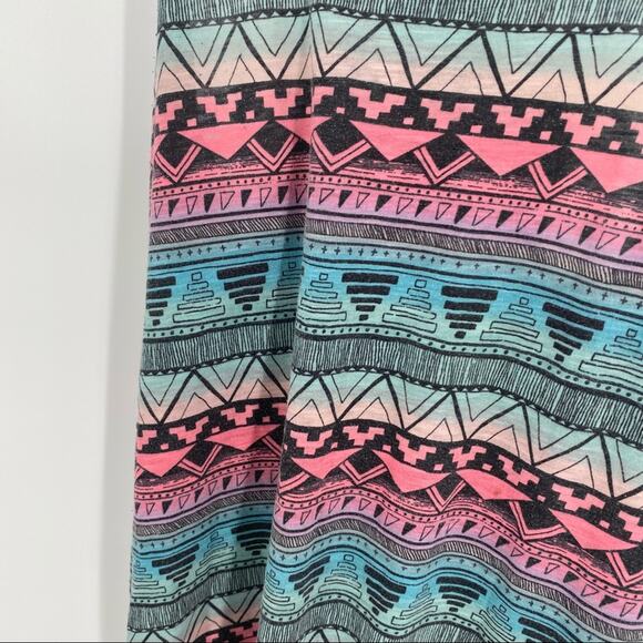 PINK Victoria’s Secret tank top size medium pink blue boho southwest - Picture 2 of 7